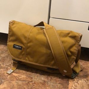 Timbuck2 messenger bag